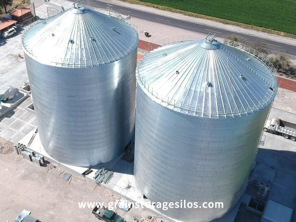 Construction Site Of 2 × 2000 Ton Corn Steel Plate Silo