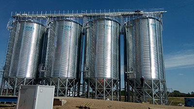 Canada silos with Double-way drag conveyor