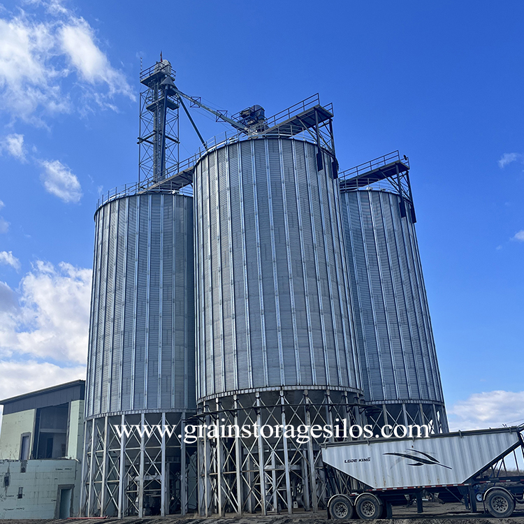 Hopper bottom silos