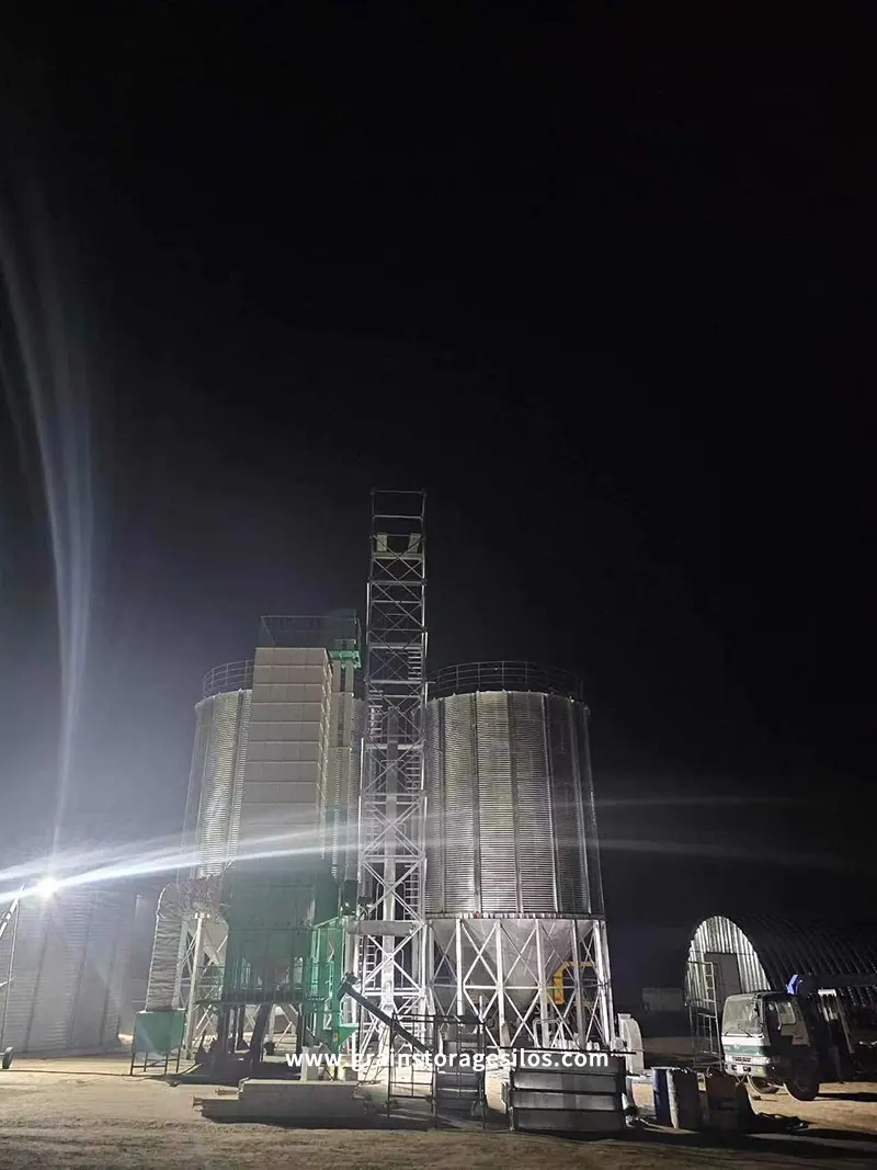30 Ton Cone-Bottom Steel Silos