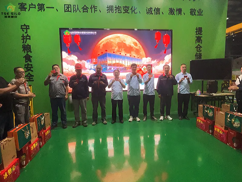 Awards For Outstanding Employees Awards For Outstanding Employees