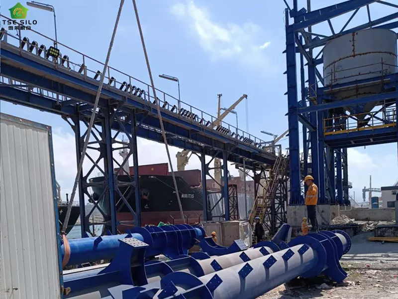 Installation of Pneumatic Conveying Equipment for Flat-Bottomed Steel Silos