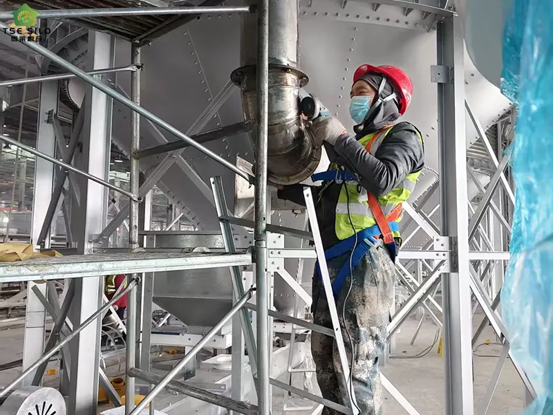 Grain Steel Silo Weld Joint Treatment Work