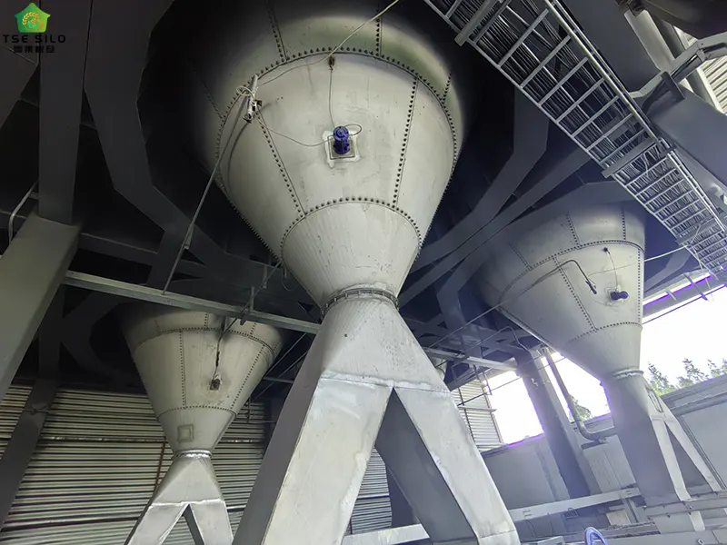 Steel Silo Material Level Monitoring in Operation