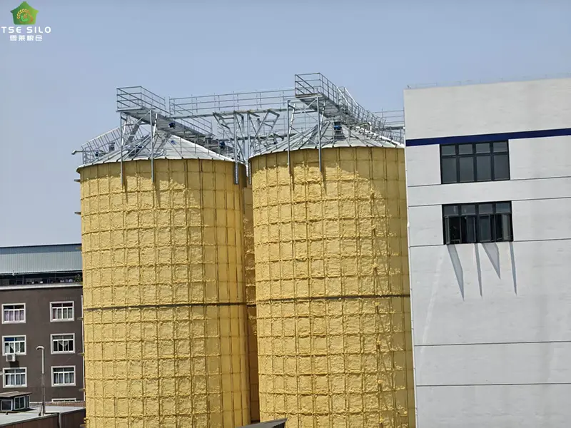 Airtight Sealing Keeps External Moisture Out Airtight Sealing Keeps External Moisture Out